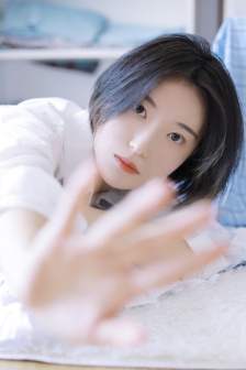 tube黑白配